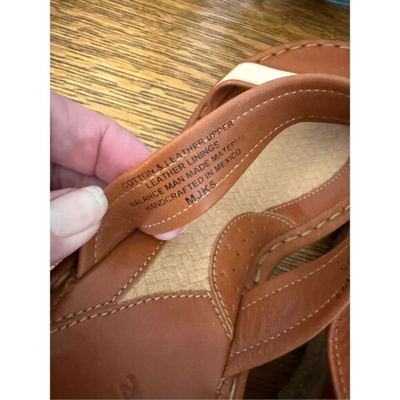 Born Drilles Camel & Ecru Lthr & Jute Wedge Sandals Sz9/9.5 NWOB Classic/Summer - Picture 6 of 14